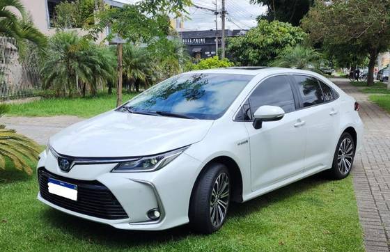 TOYOTA COROLLA 1.8 VVT-I HYBRID FLEX ALTIS PREMIUM CVT